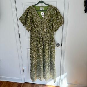 1X Léa Green Floral Boho Maxi Dress – Puff Sleeves, Smocked Waist, Pockets 💚🌿🍃